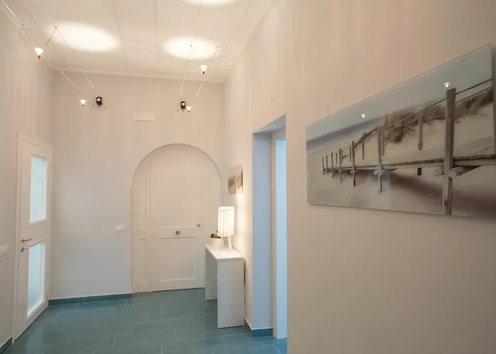 Olas Del Mar تْشيفالو