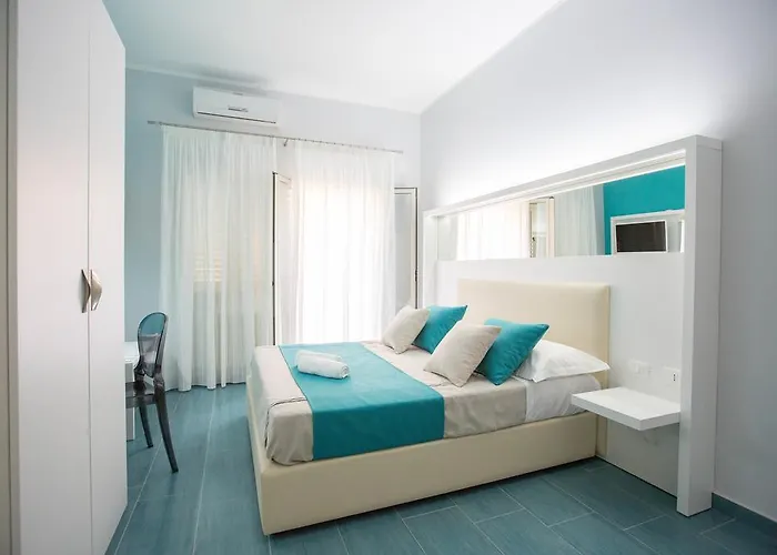 Olas Del Mar 4* تْشيفالو